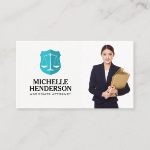 Carte De Visite Échelles de justice   Femme d'affaires détenant de