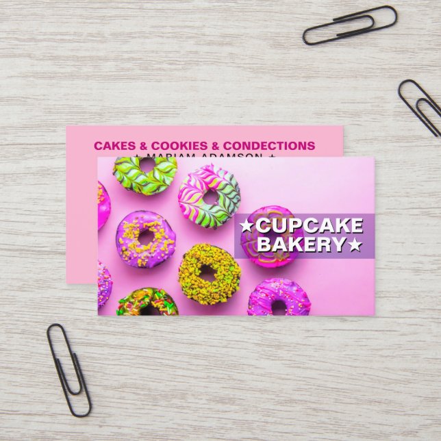 Carte De Visite Elegant Baking Sweets | Pink Cupcake Bakery (Devant/Arrière en situation)