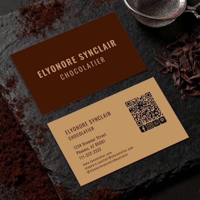 Carte De Visite Elegant Brown Chocolatier Social Icon QR Code  (Créateur téléchargé)