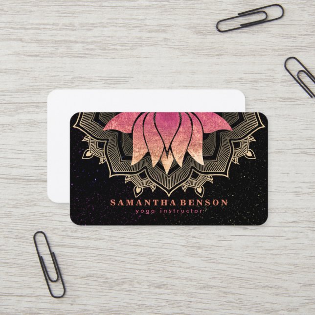 Carte De Visite Élégant Lotus Flower Mandala Logo Yoga Instructeur (Devant/Arrière en situation)