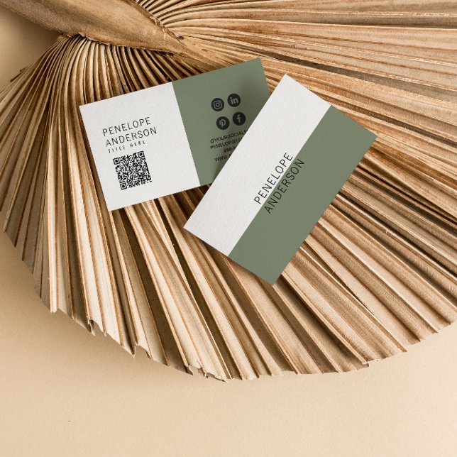 Carte De Visite Élégant Neutral Vert QR Code Boho Chic Moderne (Créateur téléchargé)