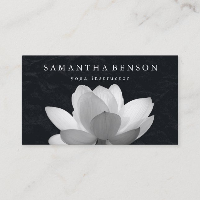 Carte De Visite Élégant noir et blanc Lotus Flower Logo Yoga (Devant)