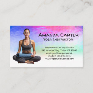 Carte De Visite Femme souriante assises avec Yoga Mat