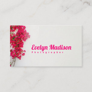 Carte De Visite Fleur de bougainvilliers rouge avec un mur blanc g