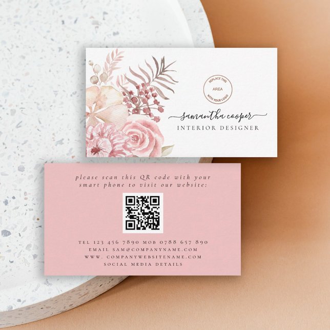 Carte De Visite Flore rose Dusty Code QR Logo Concepteur d'intérie (Créateur téléchargé)