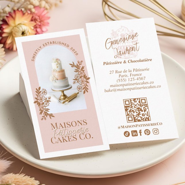 Carte De Visite French Bakery Hand Drawn Cupcake Pastry Cake Photo (French Bakery Hand Drawn Cupcake Pastry Cake Photo Business Card)