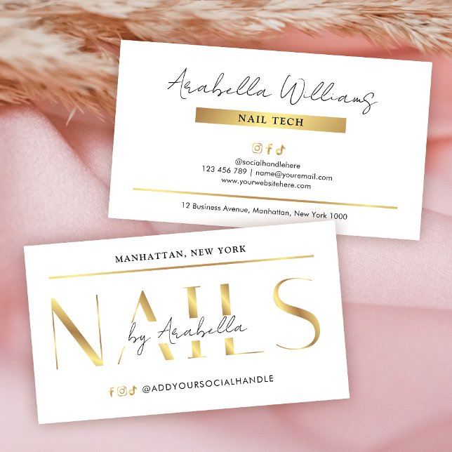 Carte De Visite Glam Gold Luxury Modern Manicure Nail Artist Salon (Elegant nails business cards with faux gold effects, modern layout and space for your contact info)
