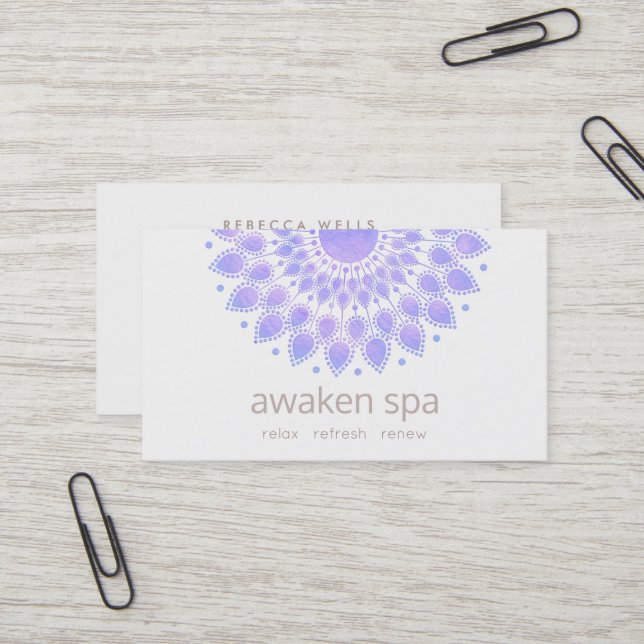 Carte De Visite Lavender Lotus Flower Spa naturel et beauté (Devant/Arrière en situation)