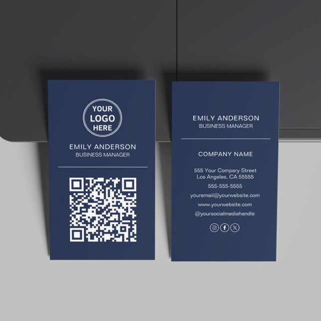 Carte De Visite Logo de code QR personnalisé Minimal Navy Blue (Custom QR Code Logo Minimal Navy Blue Business Card)