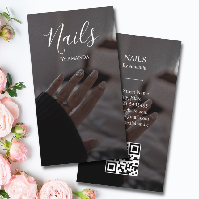 Carte De Visite Luxe Chic Nails Salon Manucure QR Code Beauté (Créateur téléchargé)