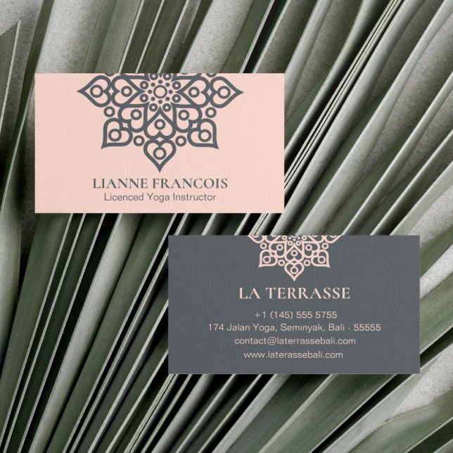 Carte De Visite Mandala spirituel minimal Boho rose Grey Yoga (Créateur téléchargé)