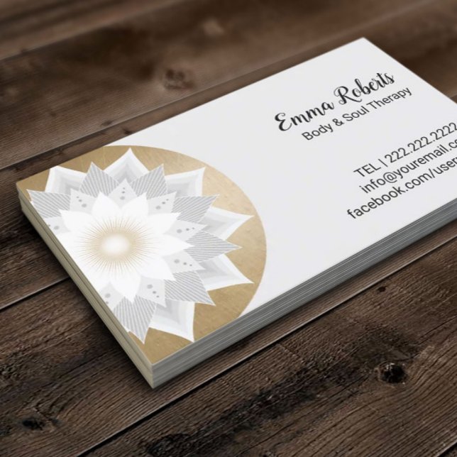 Carte De Visite Massage Thérapie Gold Lotus Logo Fleur Logo Élégan (Créateur téléchargé)