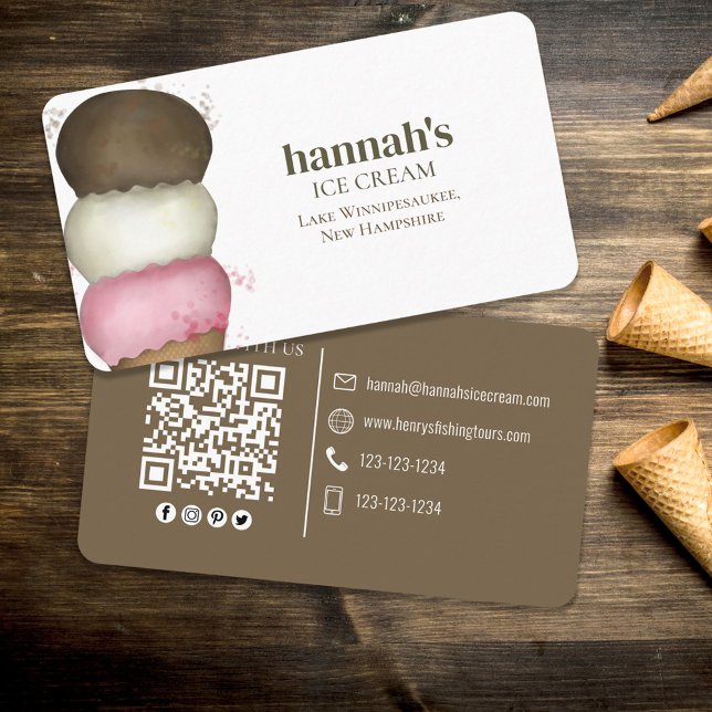 Carte De Visite Me connecter | QR Code Simple Ice Cream Cone (Cute business card ice cream cone template. With pink, brown, and white. )
