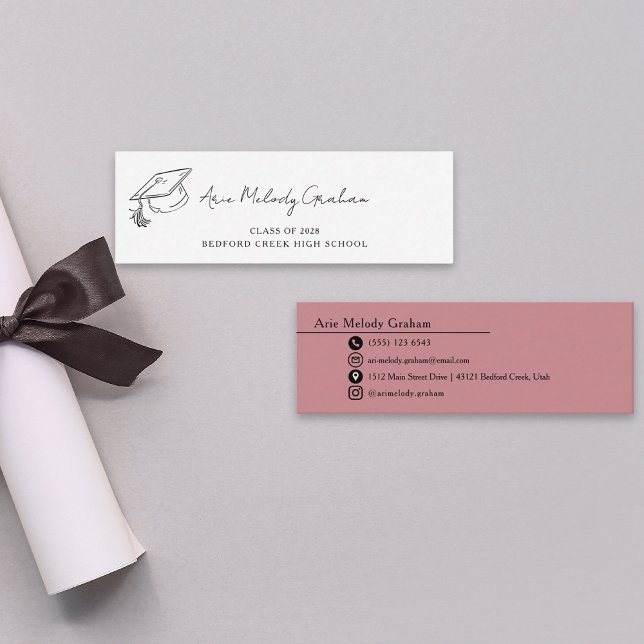 Carte De Visite Mini Modern Handwritten Script Graduate Name Card (Créateur téléchargé)