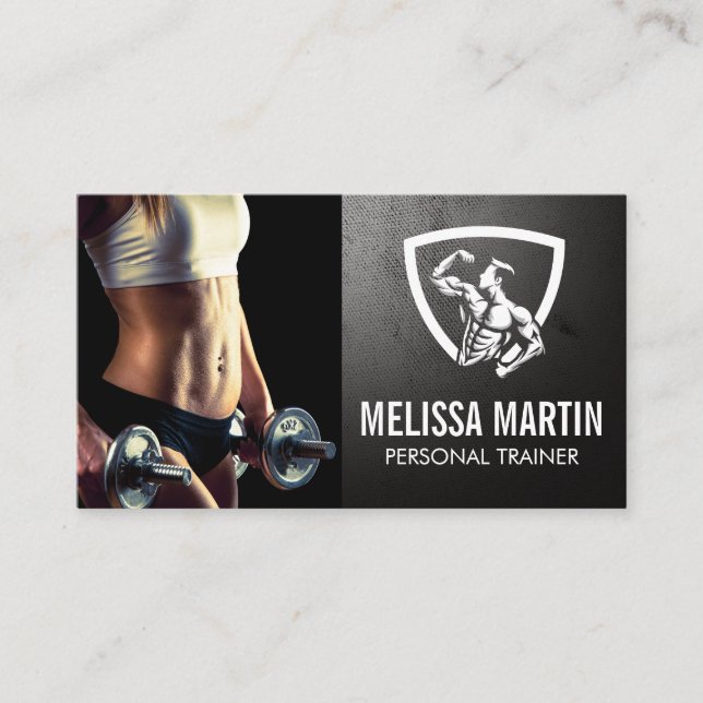 Carte De Visite Modèle de fitness tenant des cloches | Logo de rem (Devant)