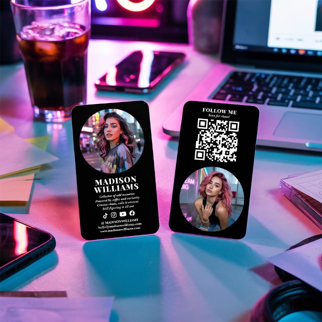 Carte De Visite Modern Black Photo QR Code Social Media Influencer (Modern Black Photo QR Code Social Media Influencer)
