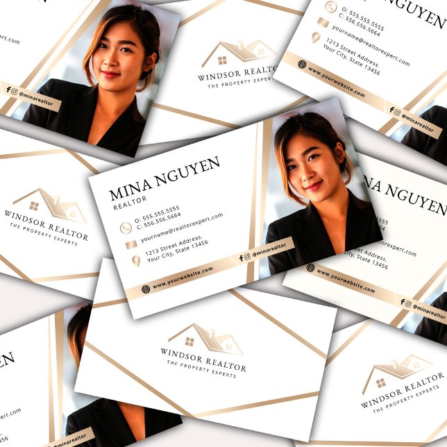 Carte De Visite Modern Professional White & Beige Realtor Photo (Créateur téléchargé)