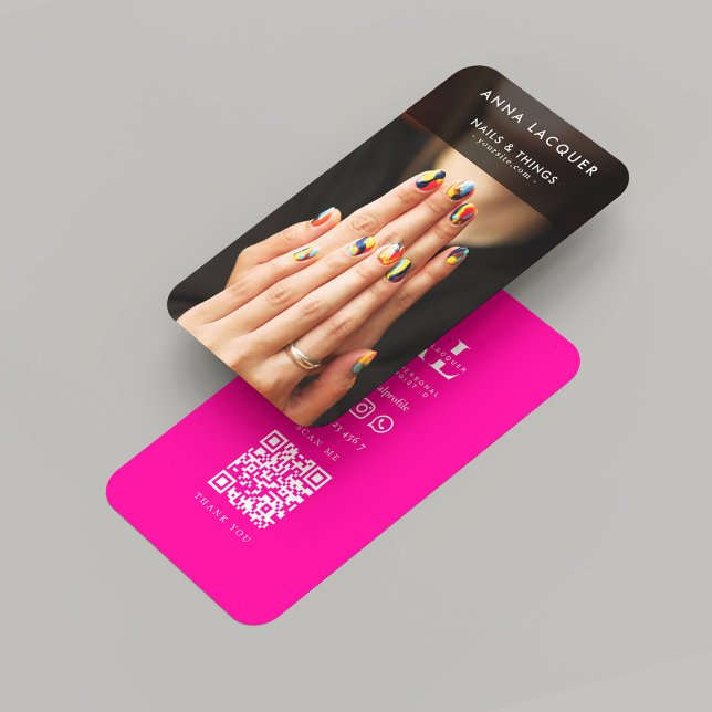 Carte De Visite Moderne Manicuriste Nail Artiste Nail Salon Rose (Modern Nail Artist Nail Salon Manicure QR Pink Business Card
)