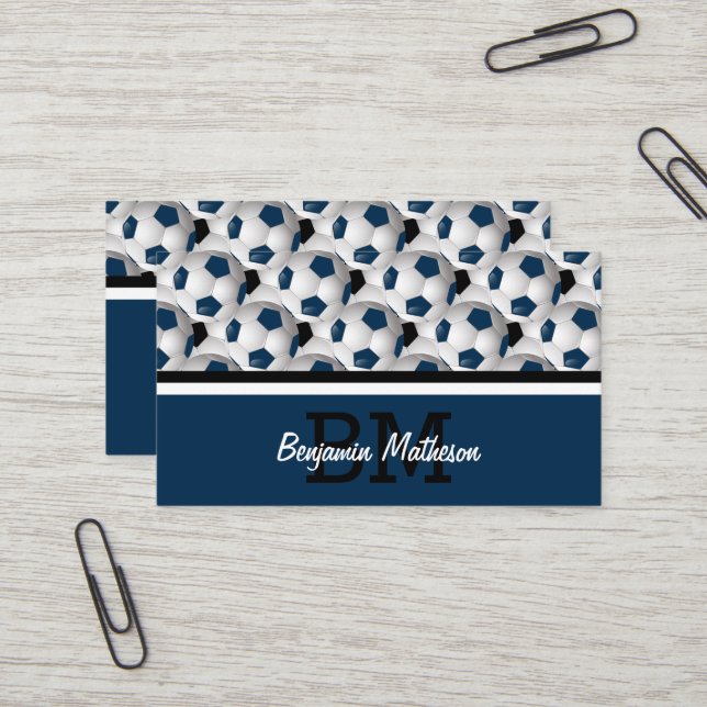 Carte De Visite Monogramme Motif de balle de soccer bleu foncé (Devant/Arrière en situation)