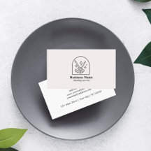 Nettoyage minimaliste de la maison Services Logo r