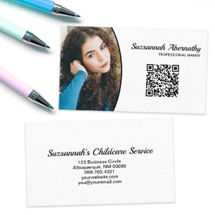 Carte De Visite Nounou professionnelle code QR photo ovale personn