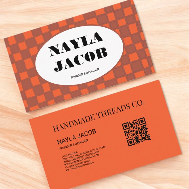 Carte De Visite Orange Brown Checkerboard Motif QR Code fait main (Créateur téléchargé)