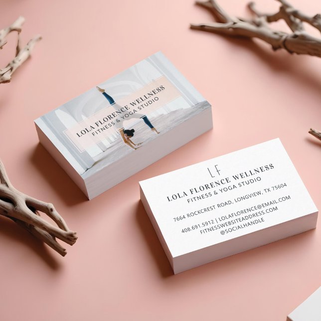 Carte De Visite Photo minimale et professionnelle Yoga Studio Fitn (Minimal & Professional Photo Yoga Studio Fitness Business Card)