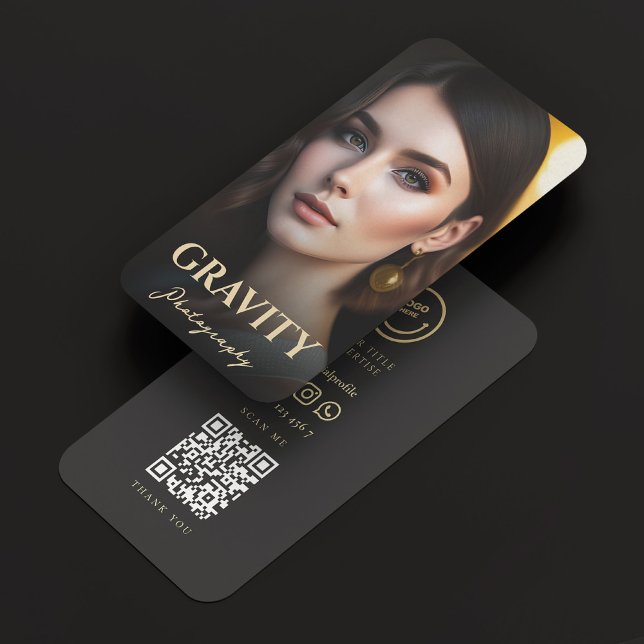 Carte De Visite Photographe indépendant professionnel moderne Logo (Modern Professional Freelance Photographer QR Logo Business Card
)
