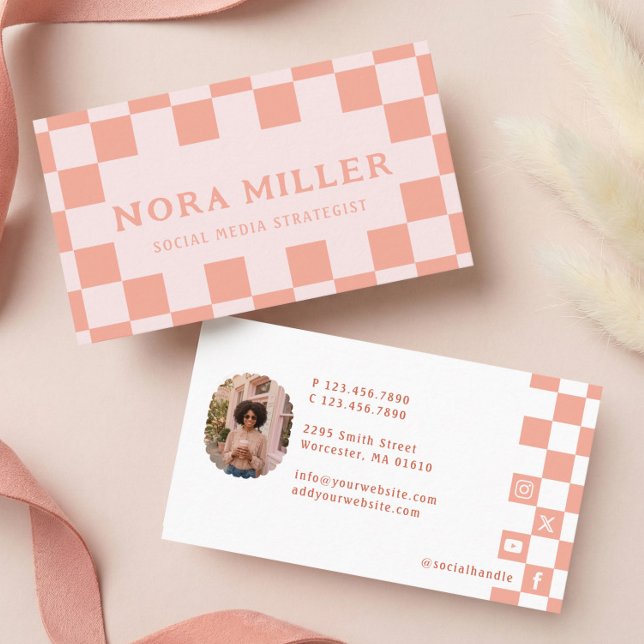 Carte De Visite Pink Retro Checkered Pattern Content Creator Photo (Pink Retro Checkered Pattern Content Creator Photo Business Card)