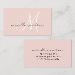 Carte de visite rose pâle à monogramme script mini