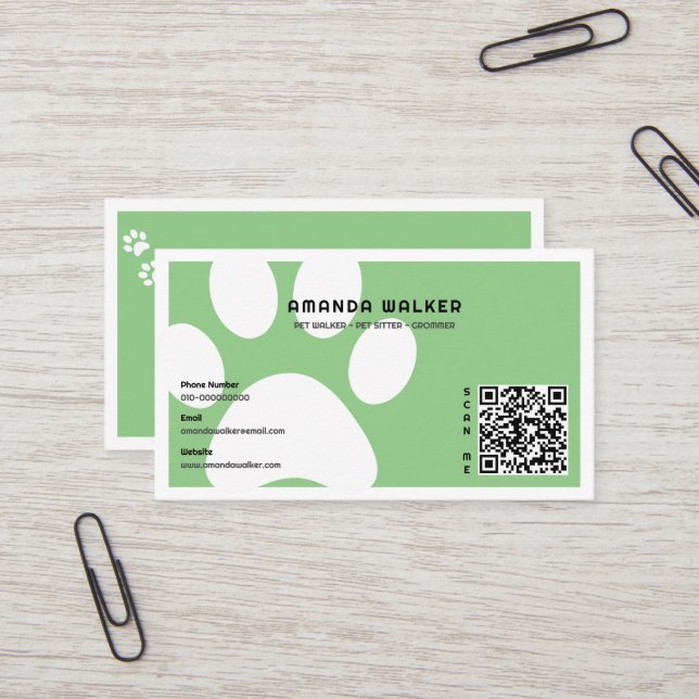 Carte De Visite Sage Pawprints QR Code Pet Sitter Walking Services (Devant/Arrière en situation)