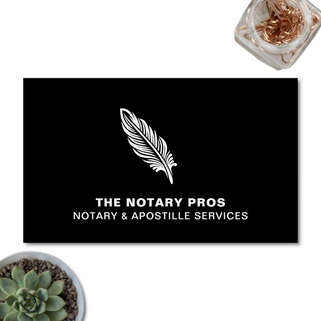 Carte De Visite Service d'apposition publique du notaire Noir mode (Modern Notary & Apostille Service business card. Shown on a light desktop background.)