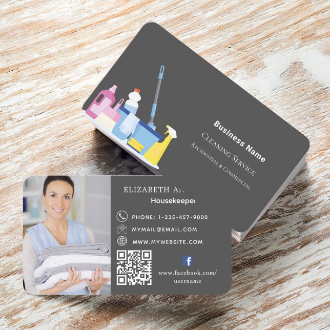 Carte De Visite Service de nettoyage photo gris code QR (Créateur téléchargé)