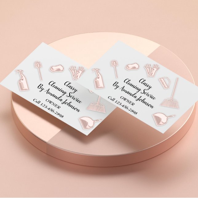 Carte De Visite Services de nettoyage de maison Gold Logo Maid Blu (House Cleaning Services Gold Logo Maid Blush Business Card)