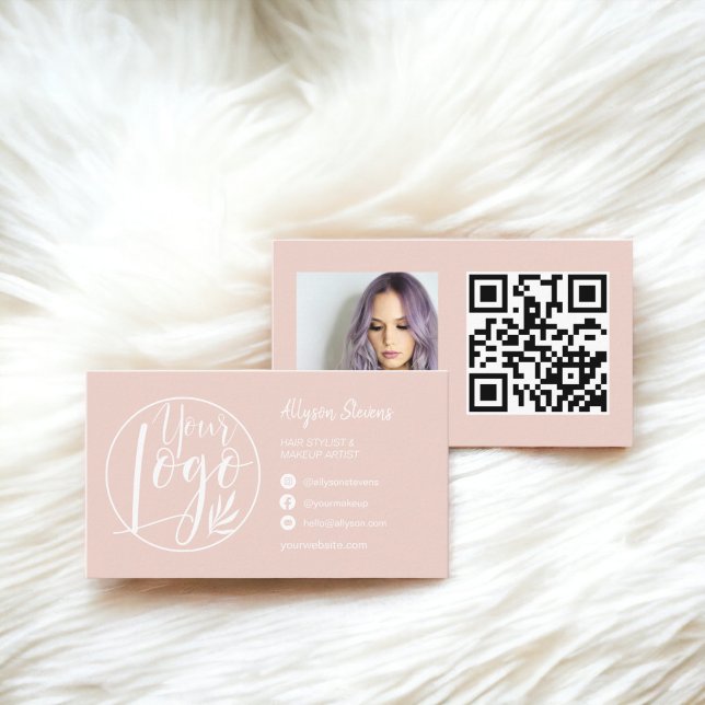 Carte De Visite Simple blush rose cheveux maquillage photo logo qr (Simple blush pink hair makeup photo logo qr code business card)