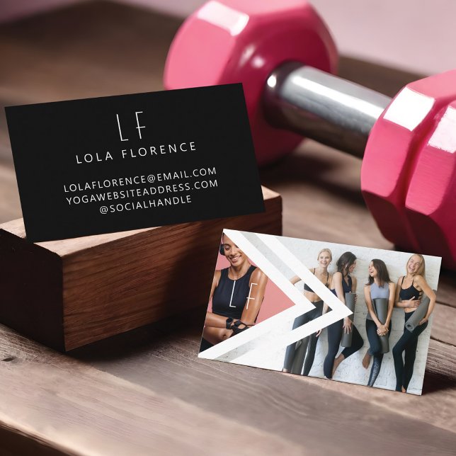 Carte De Visite Trendy Personal Fitness Trainer 2 Photo Monogramme (Trendy Personal Fitness Trainer 2 Photo Monogram Business Card)