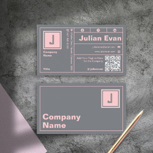 Carte De Visite Typographie moderne Blush Pink Bold Monogramme QR 