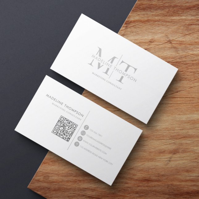 Carte De Visite Typographie moderne Monogram Silver Grey Code QR (Créateur téléchargé)