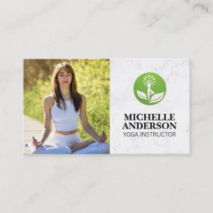 Carte De Visite Une femme en train de méditer   Yoga