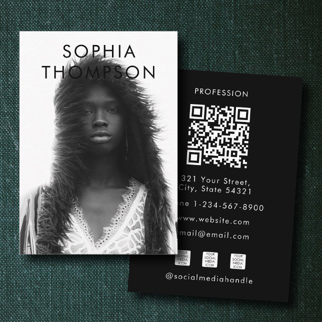 Carte De Visite Unique Moderne et tendance QR Code Social Media Ic (Unique Modern Trendy QR Code Social Media Icons Business Card)