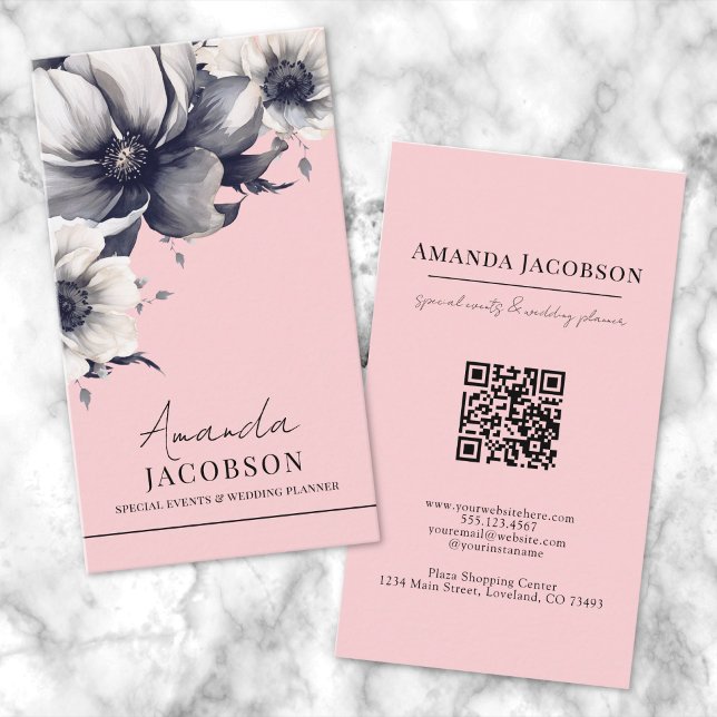 Carte De Visite Vertical QR Blush Rose Floral Élégant professionne (Vertical QR Blush Pink Floral Elegant Professional Business Card)