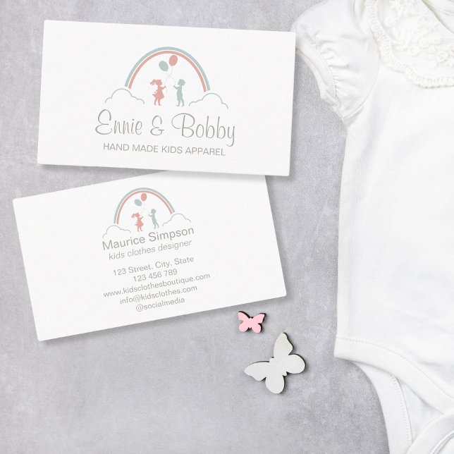 Carte De Visite Vêtements pour enfants Vêtements Boutique Vente au (boy and a girl with balloons under the rainbow)