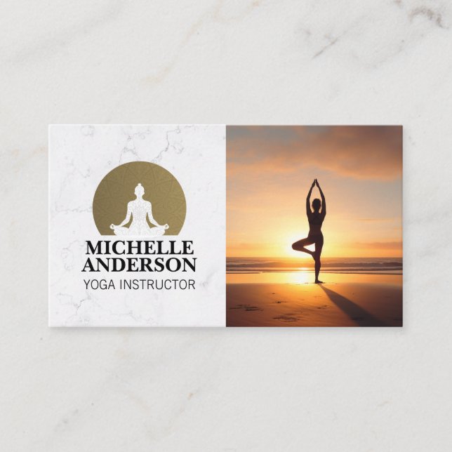 Carte De Visite Woman Holding Yoga Pose on Beach  (Devant)