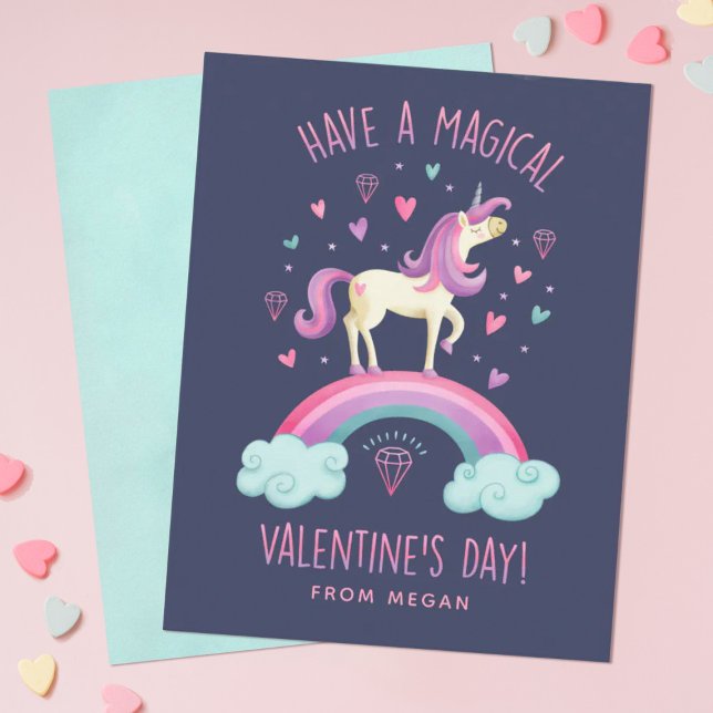 Carte de voeux de la Journée de la Licorne Valenti (Personalize this cute unicorn Valentine's Day card for your girls classroom exchange.)