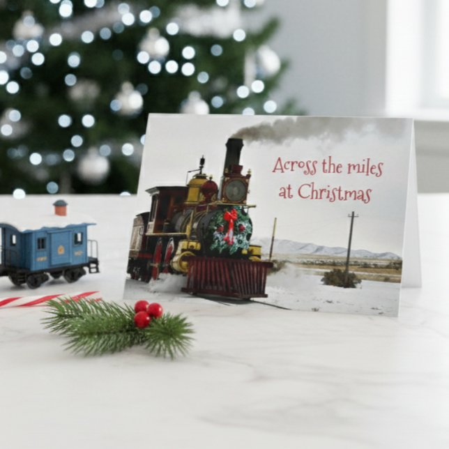 Carte de vœux de Noël pour train Across the Miles (A nostalgic locomotive Christmas card perfect for sending love across the miles.
)