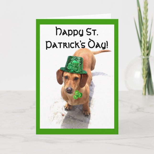 Carte de voeux de teckel du jour de St Patrick (Devant)