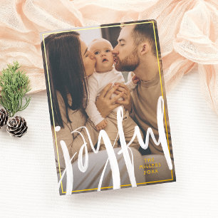 Carte De Vœux En Aluminium Foil Joyful Brossé Script Famille de photos vacanc