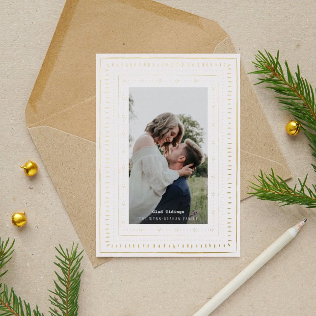Carte De Vœux En Aluminium Poterie Rouge - Photo Gold (Hand-drawn pottery pattern in gold foil framed around a photo holiday card.)
