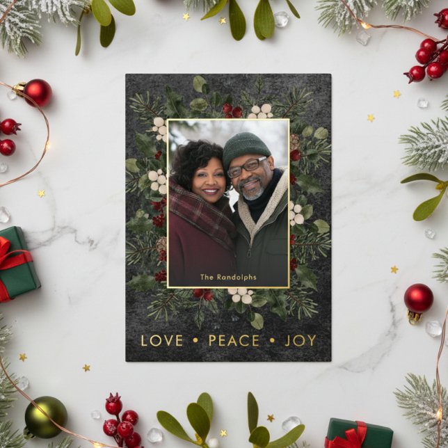 Carte De Vœux En Aluminium Rustic Holly Berries Black Christmas Love Peace (Créateur téléchargé)