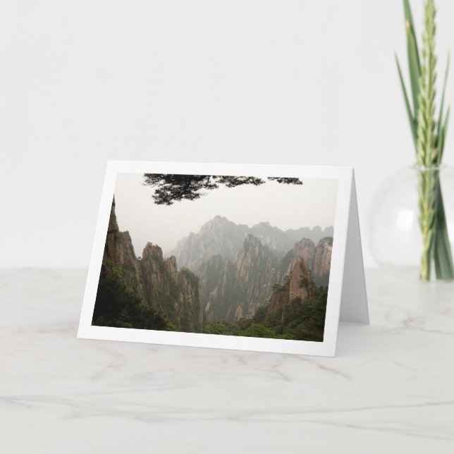 Carte de voeux Foggy Mountain Scenery pliée vierge (Devant)